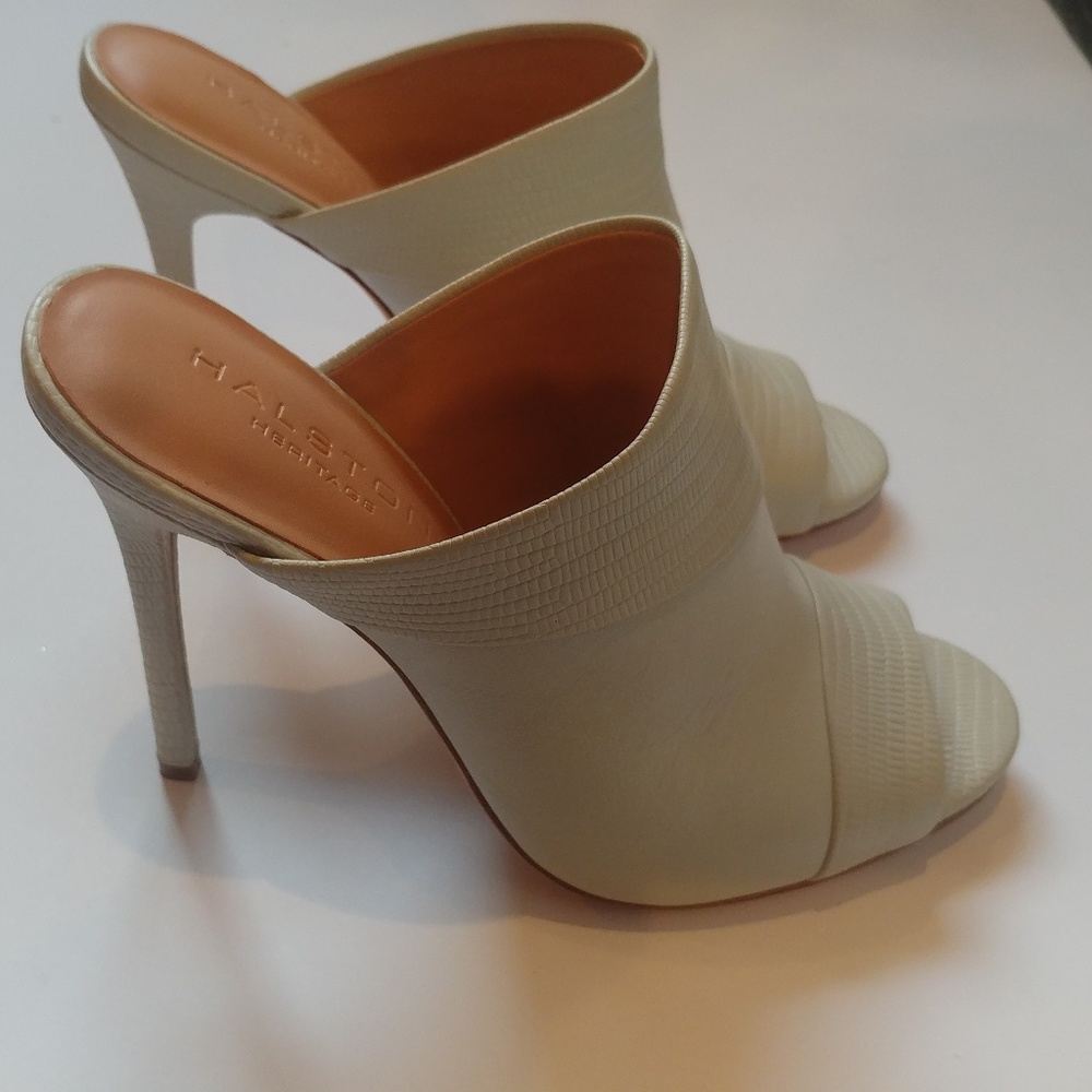 New Halston Heritage Heeled Mule